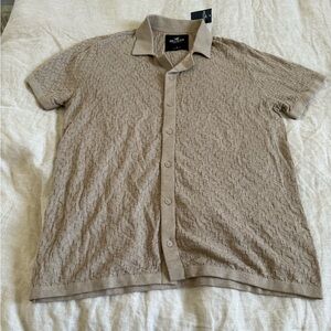 NWT Super Soft Patterned Button Up